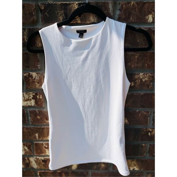 Express white sleeveless tops size small, new without tag, no flaws and in excel - Picture 1 of 8